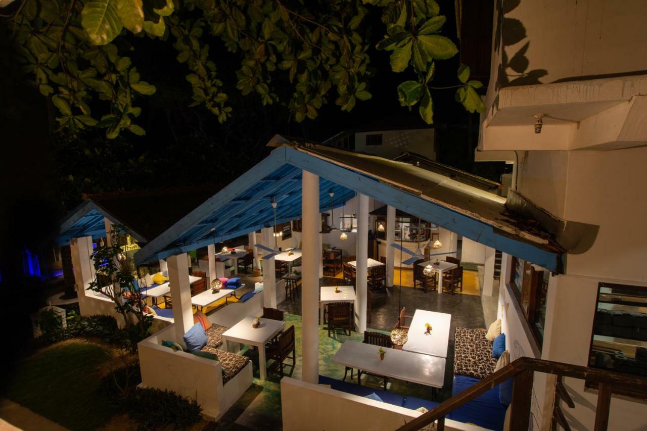 Water Edge Hotel & Restaurant Arugam Bay Exterior foto