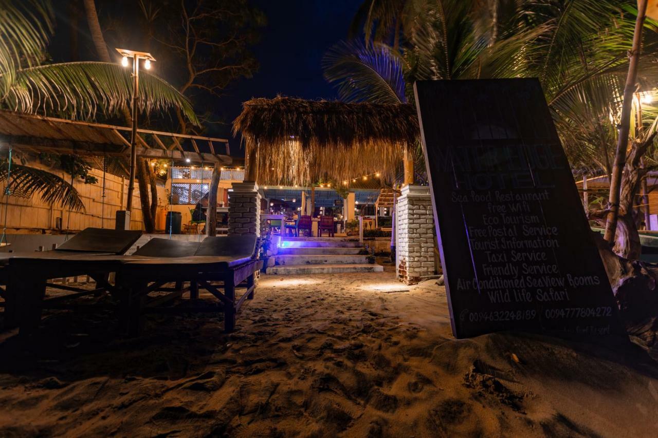 Water Edge Hotel & Restaurant Arugam Bay Exterior foto